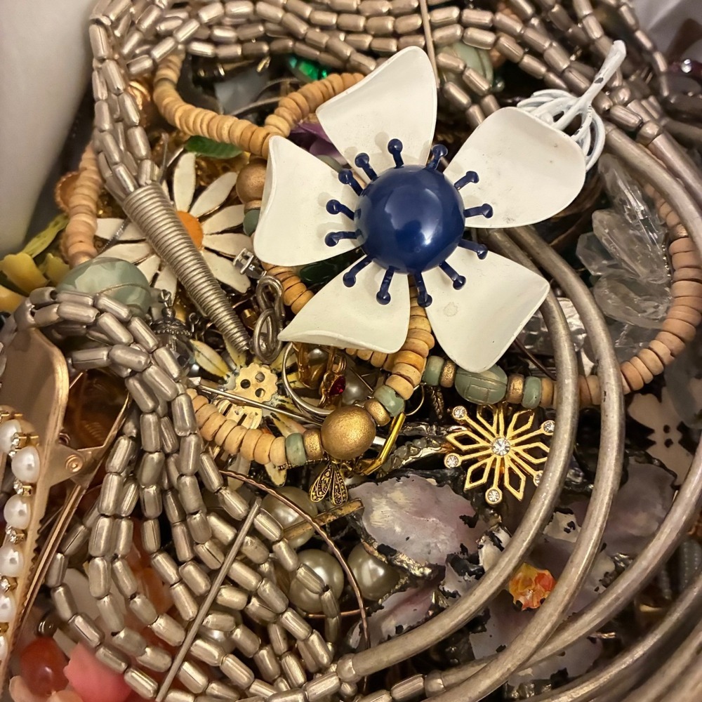 Jewelry Lot Mixed Modern Vintage Craft Wearable Multi Color 7.6lb Estate